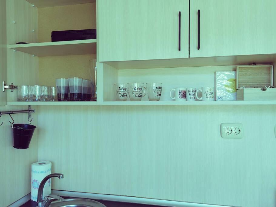 Alexander Apartments קיוסטנדיל מראה חיצוני תמונה
